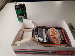 Mac and cheese meal on Amtrak with some beer